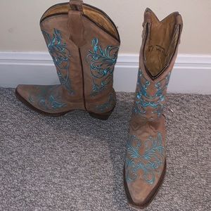 Cavendars Cowboy boots